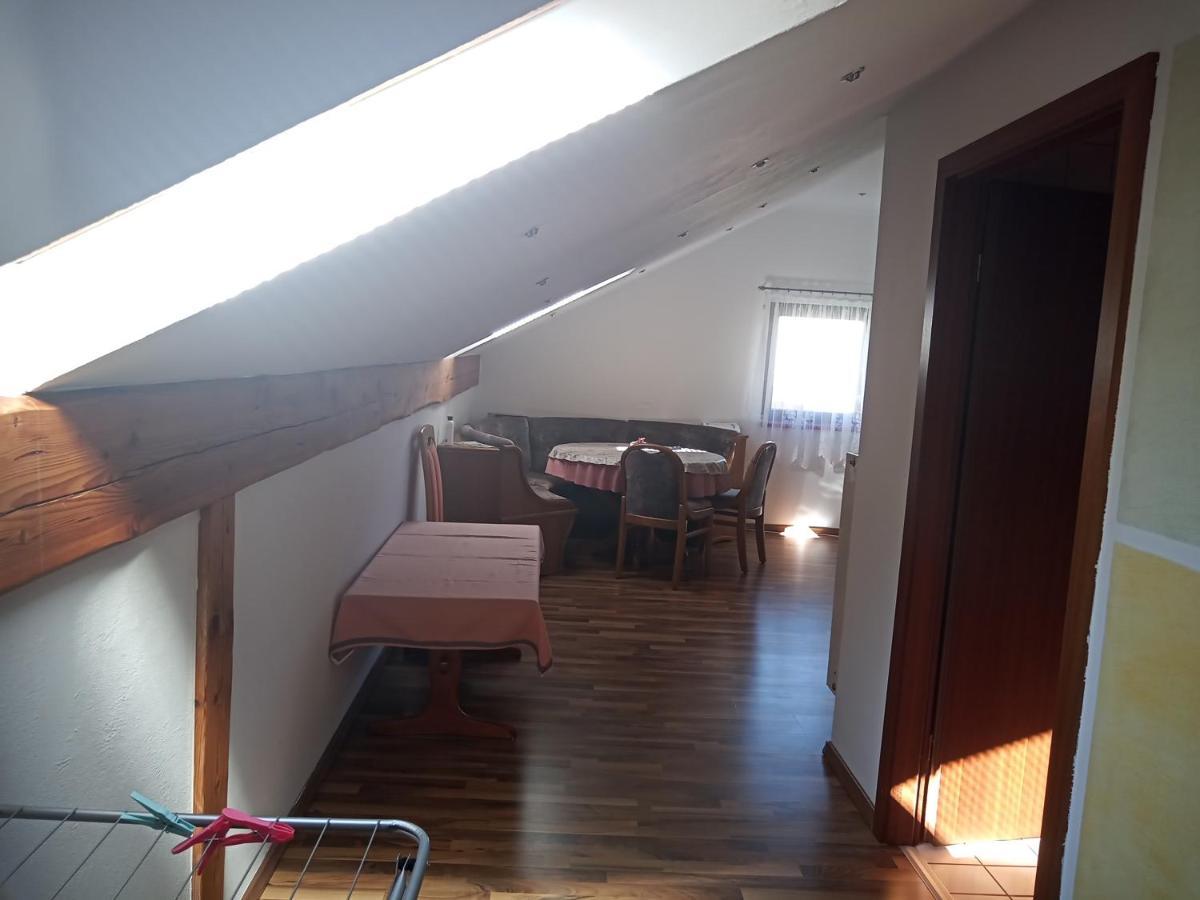 Wohnung Mit 2 - 3 Zimmern Ballenberg Kültér fotó